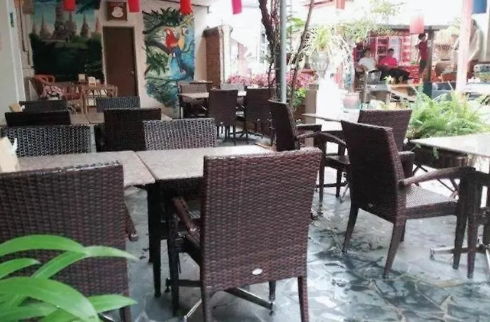 New Siam Hostel *